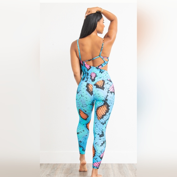 Retro Python Bodysuit - Picture 2 of 3